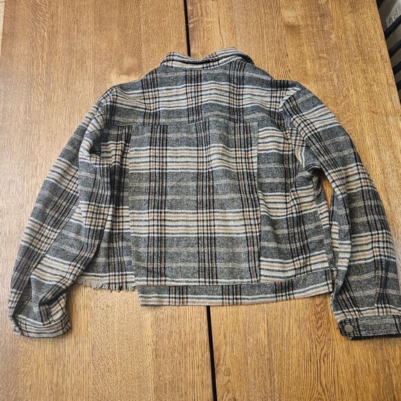 Altar'D State Destroyed Thick Plaid Flannel Shacket Abigail Cropped M Grunge Alt - Picture 3 of 8